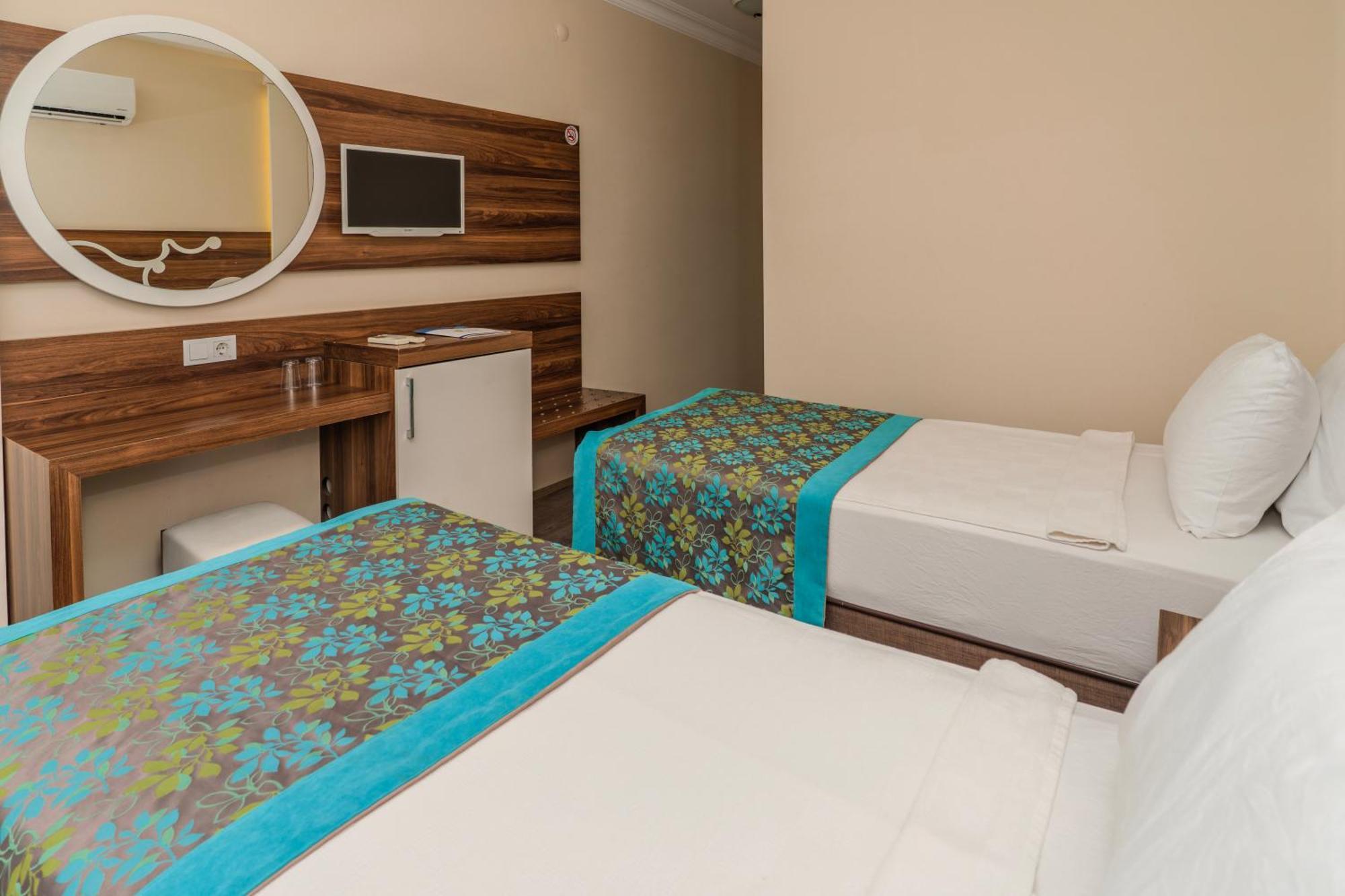 Kleopatra Blue Hawai Hotel アランヤ エクステリア 写真